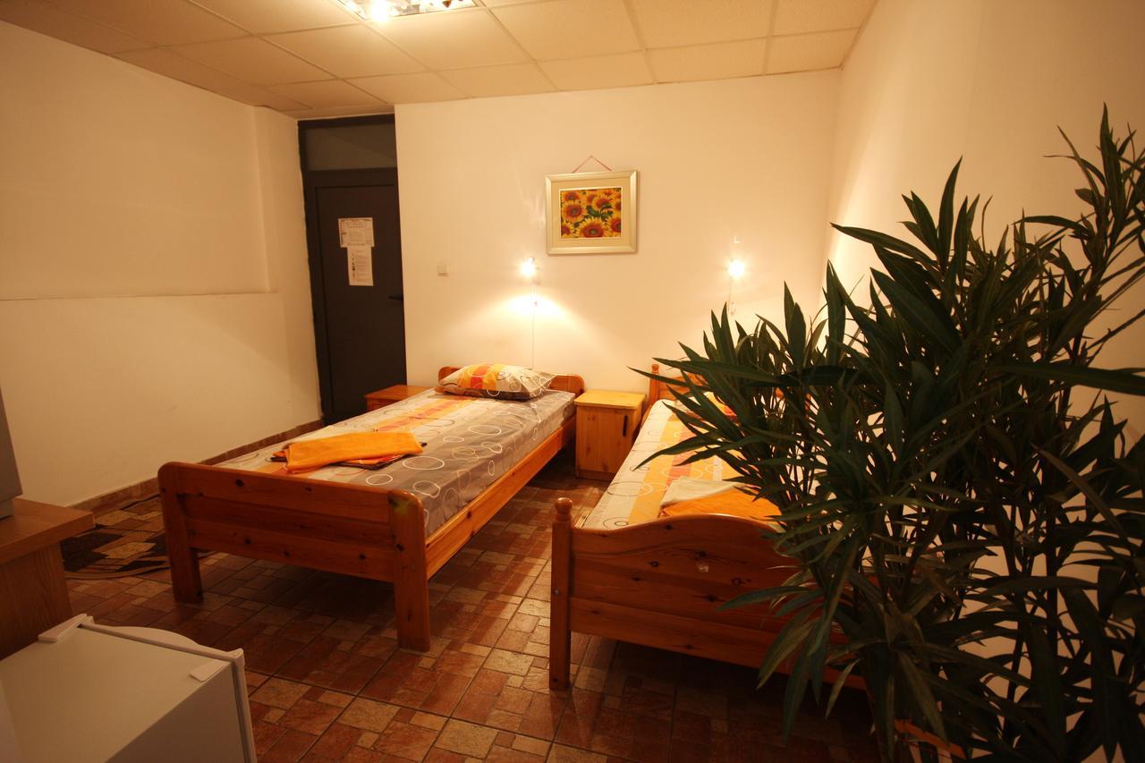 Il Capo Tour Motel Craiova Exterior foto