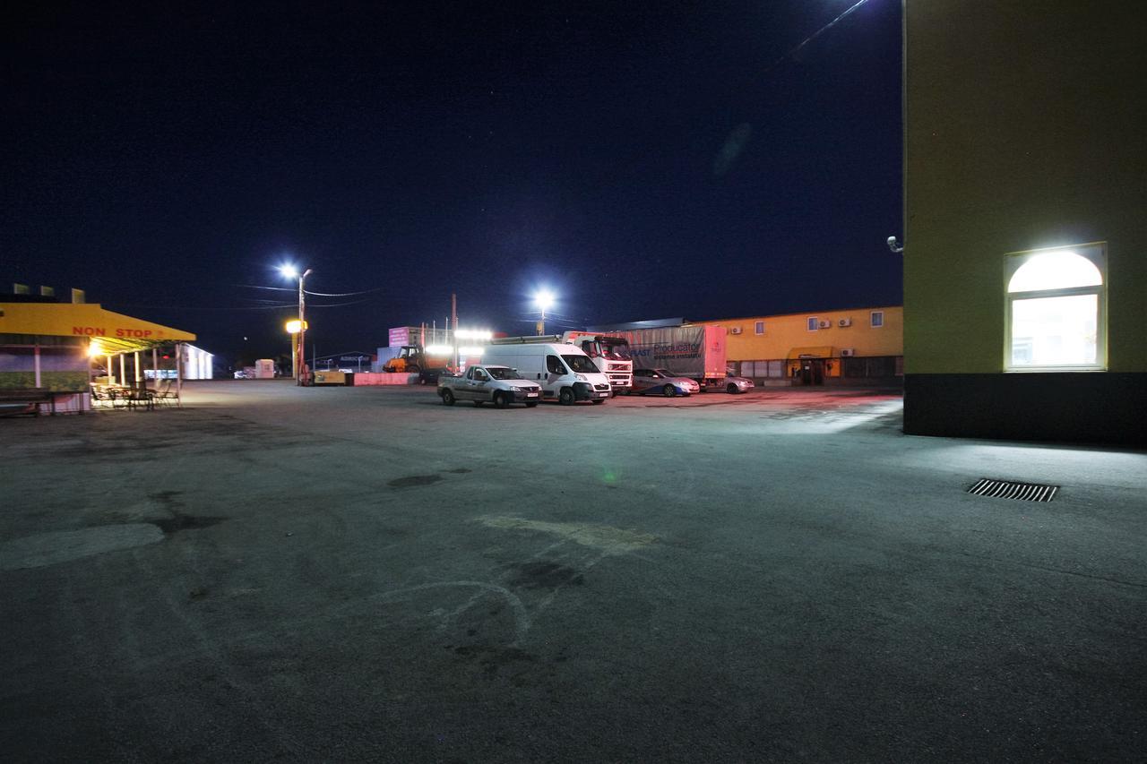 Il Capo Tour Motel Craiova Exterior foto