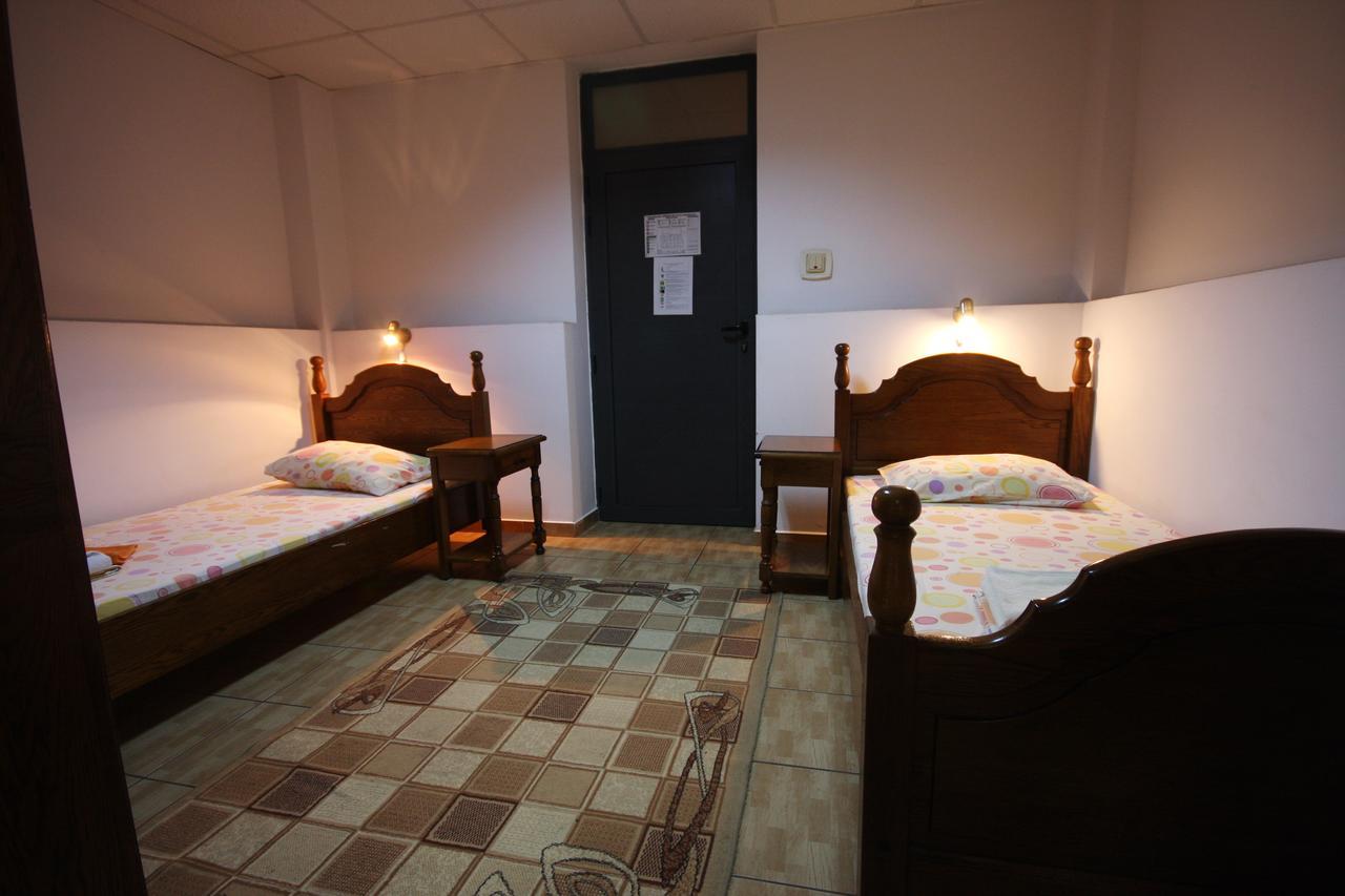 Il Capo Tour Motel Craiova Exterior foto